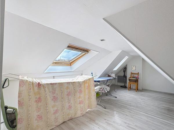 CHARMANT DUPLEX A CRONENBOURG