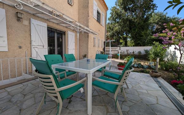 Maison à vendre    5 pièces •  Pézenas