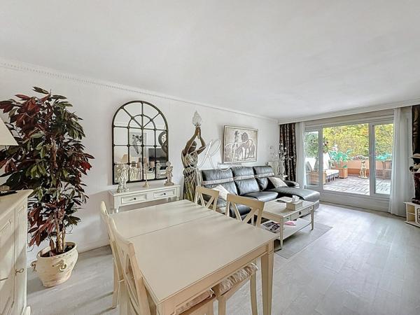 Appartement familiale avec grande terrasse