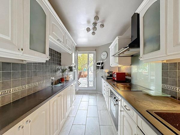 Appartement familiale avec grande terrasse