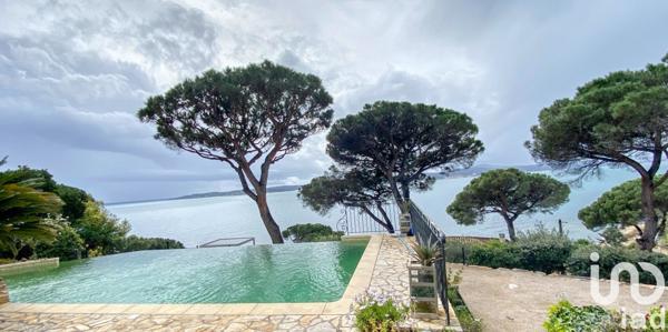 Maison à vendre 7 pièces 230 m² Sainte-Maxime