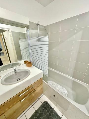 Annecy centre - F2 51 M² meublé