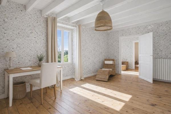 maison en pierre rénovée 204 m², parc arboré, dépendances 15 mn de NIORT