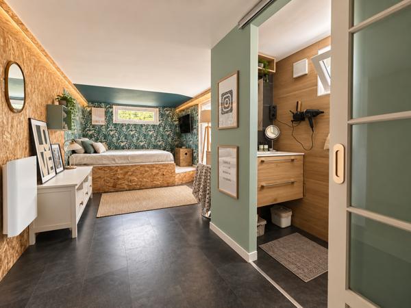 Maison familiale avec piscine et garage