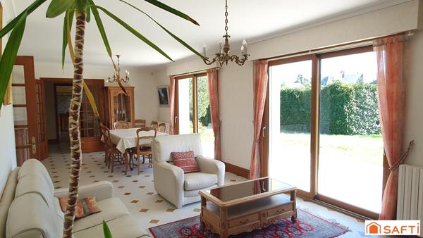 Spacieuse et confortable maison au coeur d'un village