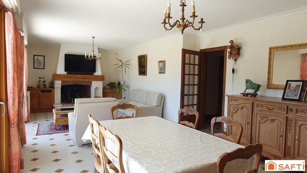 Spacieuse et confortable maison au coeur d'un village