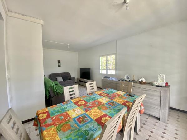 Vente Maison130 m² - 6 Pièces - LE TAMPON (97430)