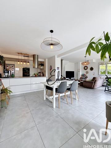 Maison à vendre 5 pièces 107 m² Hauteville-sur-Fier