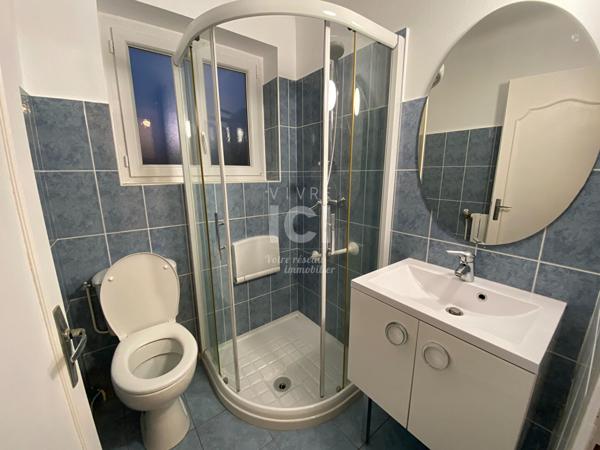 Maison rénovée avec locataires en place - Bourg de Carquefou