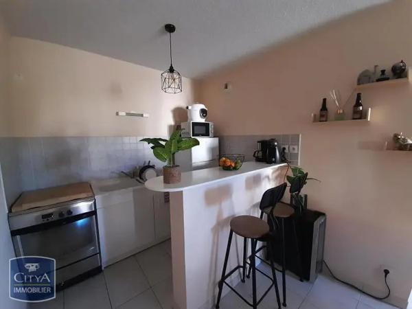 Appartement à louer 2 pièces 43.2m² Limoges (87100)