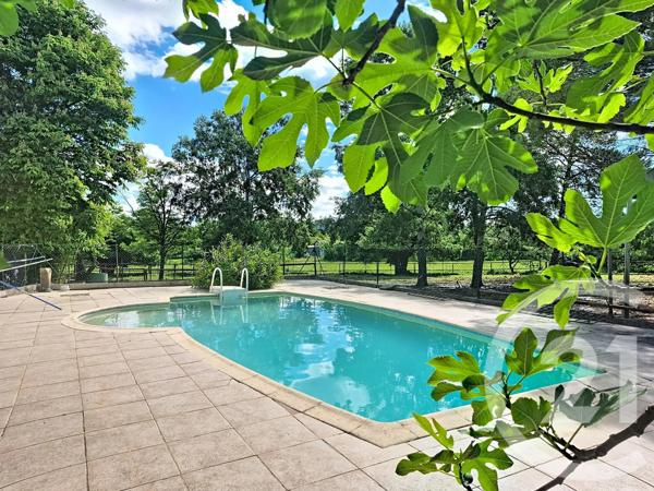 Maison à vendre  7 pièces - 180 m 2   ST CHRISTOL LES ALES  - 30