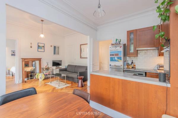 Métro Goncourt - Charmant 3 pièces avec balcon filant –