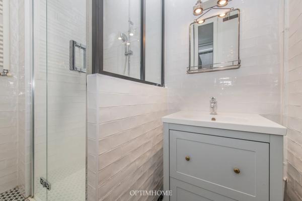 Métro Goncourt - Charmant 3 pièces avec balcon filant –