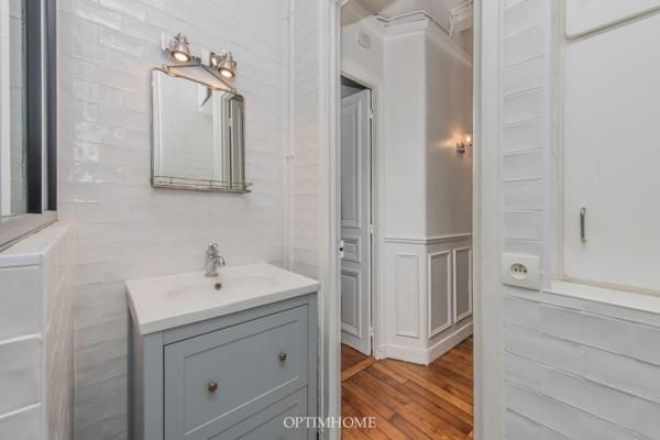 Métro Goncourt - Charmant 3 pièces avec balcon filant –