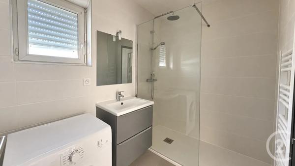 Appartement T2 à vendre  2 pièces - 38,40 m 2   PAMIERS  - 09