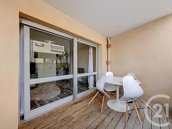 Appartement T2 à vendre  2 pièces - 38,40 m 2   PAMIERS  - 09