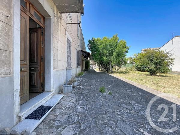 Maison à vendre  6 pièces - 159,61 m 2   BAGNOLS SUR CEZE  - 30