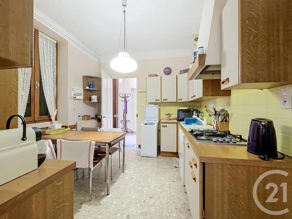 Maison à vendre  6 pièces - 159,61 m 2   BAGNOLS SUR CEZE  - 30