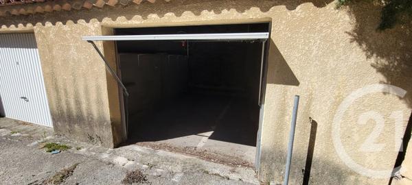 Appartement F3 à vendre  3 pièces - 90,96 m 2   VILLENEUVE LES AVIGNON  - 30