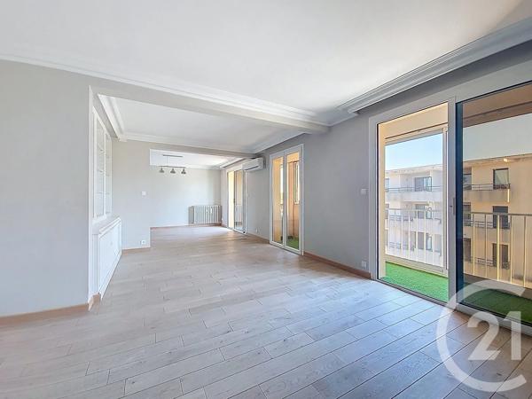 Appartement F3 à vendre  3 pièces - 90,96 m 2   VILLENEUVE LES AVIGNON  - 30
