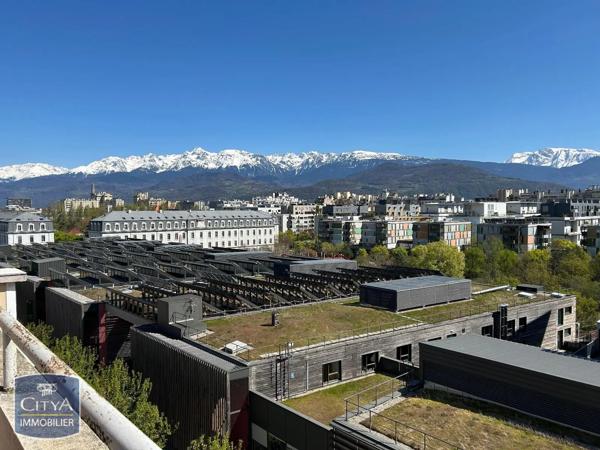 Appartement à louer 3 pièces 90m² Grenoble (38000)