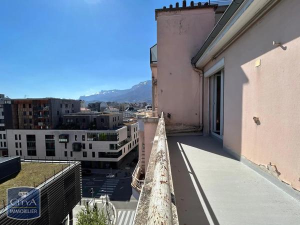 Appartement à louer 3 pièces 90m² Grenoble (38000)