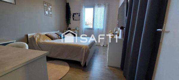 Belles prestations, 4 chambres, piscine, studio