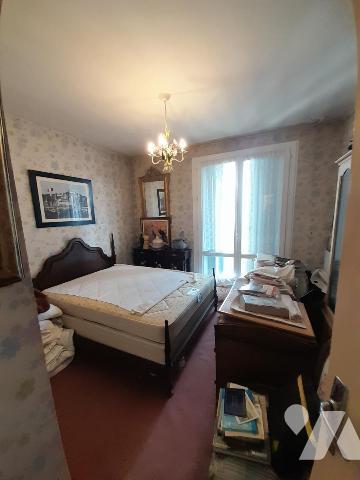 Appartement T3 avec loggia et balcon au 2eme étage, cave et emplacement parking privatif