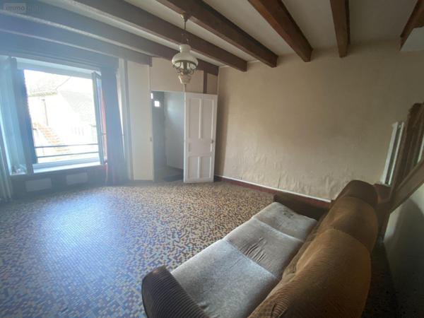 Maison de ville à vendre à Mauriac dans le Cantal (15200), ref : 15060/1167