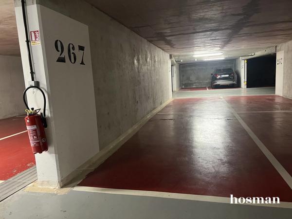 Emplacement de parking récent et sécurisé de 14 m² - Chemin De Bretagne, Issy-Les-Moulineaux