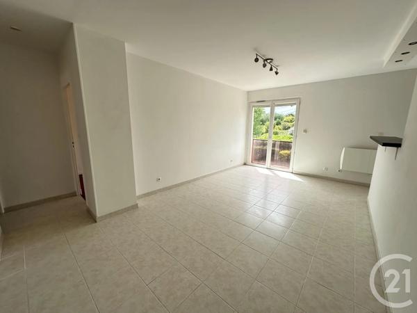 Appartement T3 à vendre  3 pièces - 66,20 m 2   ALBI  - 81