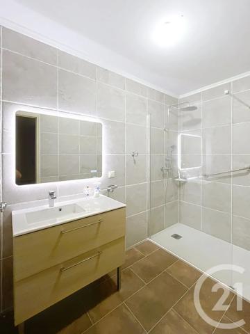 Maison à vendre  4 pièces - 137,50 m 2   BEZIERS  - 34