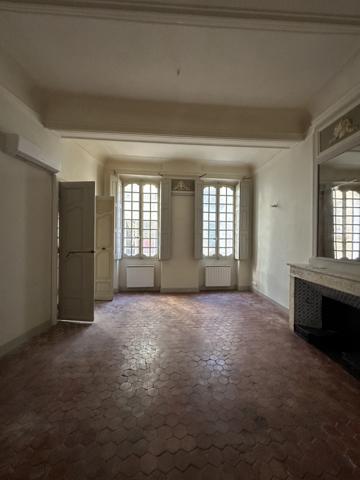 Carpentras (84200) Appartement de 68m2 dans un hôtel particulier
