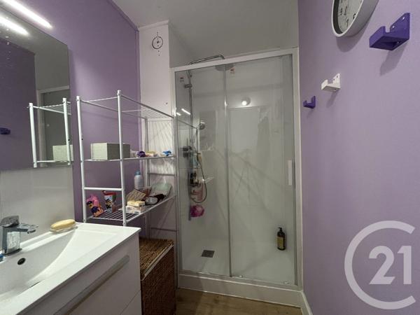 Appartement T4 à vendre  4 pièces - 82,57 m 2   AGDE  - 34