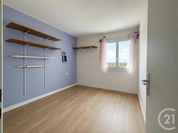 Appartement T4 à vendre  4 pièces - 82,57 m 2   AGDE  - 34