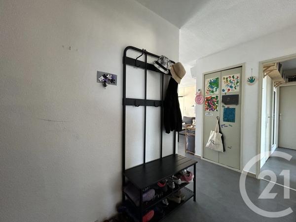Appartement T4 à vendre  4 pièces - 82,57 m 2   AGDE  - 34