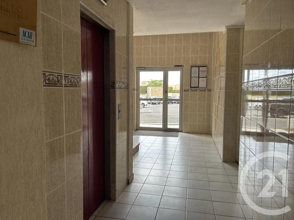 Appartement T4 à vendre  4 pièces - 82,57 m 2   AGDE  - 34