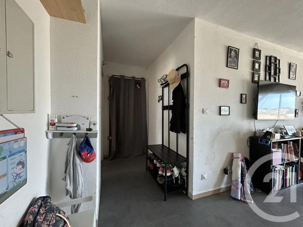 Appartement T4 à vendre  4 pièces - 82,57 m 2   AGDE  - 34