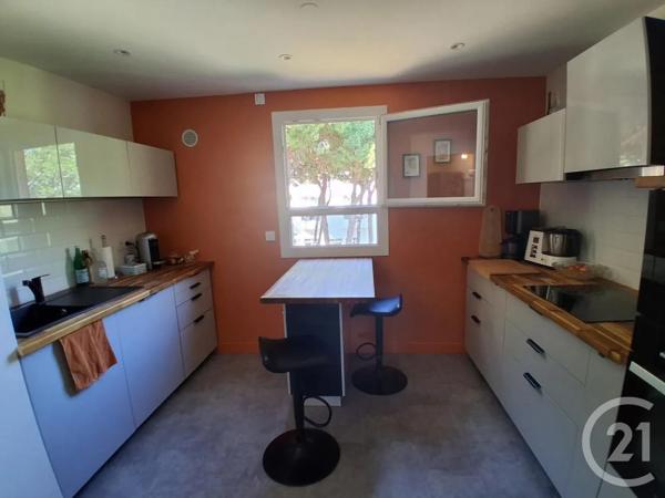 Appartement F4 à vendre  4 pièces - 85,85 m 2   LA GRANDE MOTTE  - 34