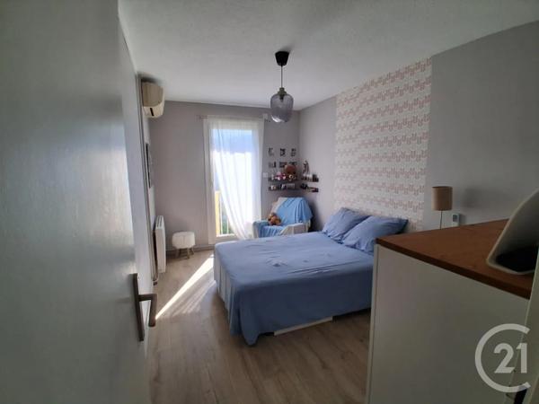 Appartement F4 à vendre  4 pièces - 85,85 m 2   LA GRANDE MOTTE  - 34