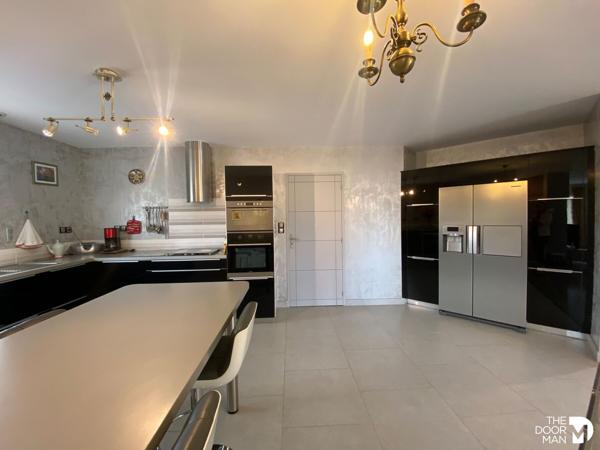 Maison - Vendu - 187 m² - BEAUFORT-EN-ANJOU | The Door Man