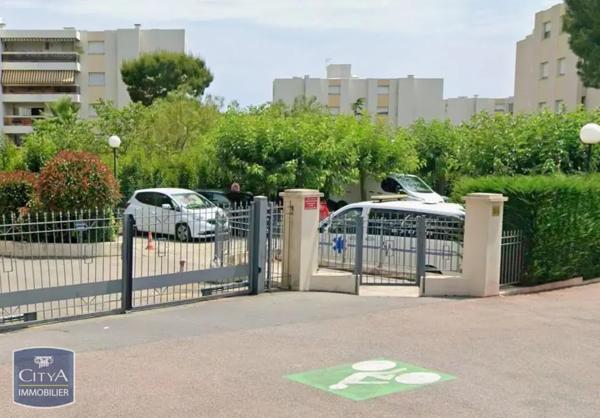 Parking à louer Saint-Laurent-du-Var (06700)