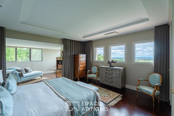 Maison d’architecte avec piscine chauffée et vue sur la vallée