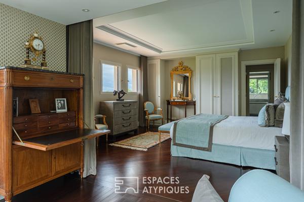 Maison d’architecte avec piscine chauffée et vue sur la vallée