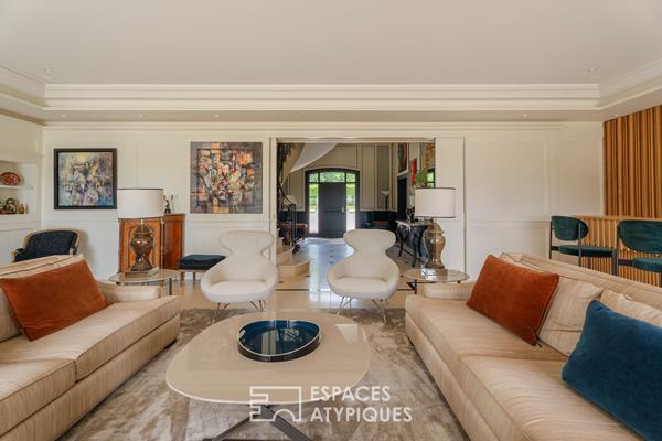 Maison d’architecte avec piscine chauffée et vue sur la vallée