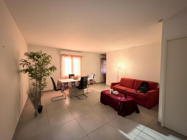 Appartement 2 pièces - 50 m² Exclusivité efficity