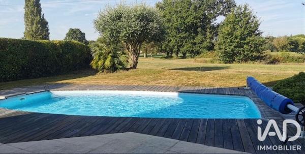 Maison à vendre 7 pièces 222 m² Bruz
