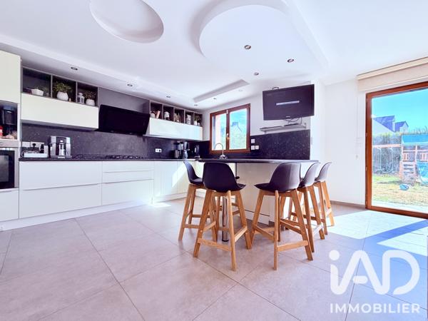 Maison à vendre 8 pièces 185 m² Bédée