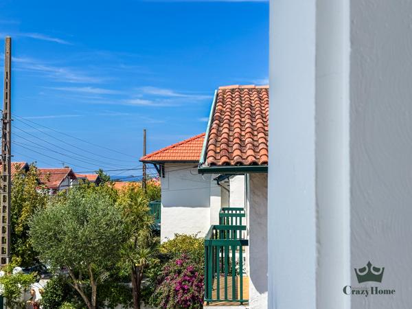 Maison 6 pièce(s) 4 chambre(s) 220 m²