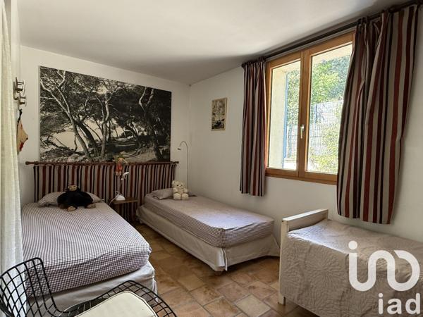 Maison à vendre 8 pièces 201 m² Vaison-la-Romaine